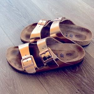 Pink metallic leather Birkenstock sandals 36 (fits 6-6.5)